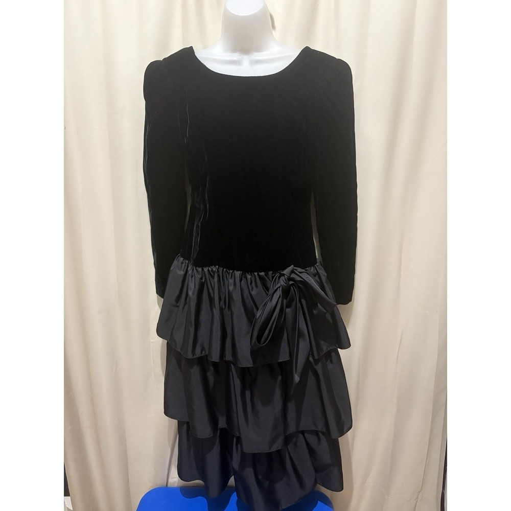 Clair De Lune vintage black long-sleeved dress, size 8